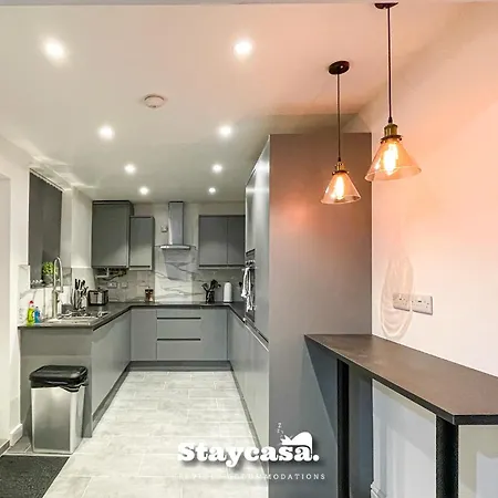 Princess Hideout 5Min To City With Street Parking Manchester Exterior photo